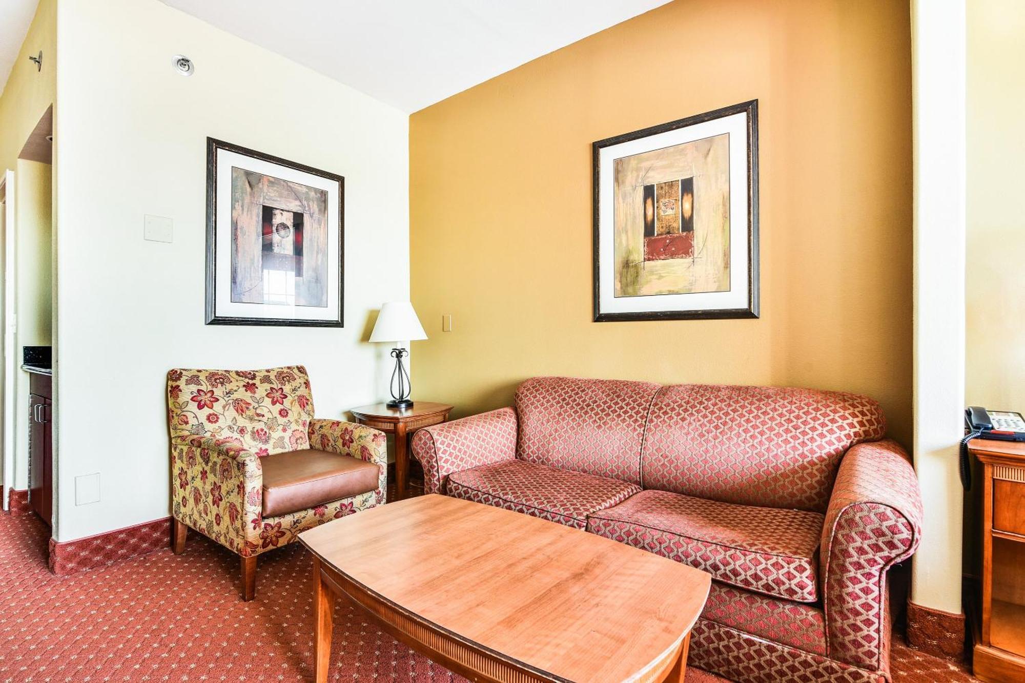 Oyo Townhouse Oklahoma City Airport Exterior foto